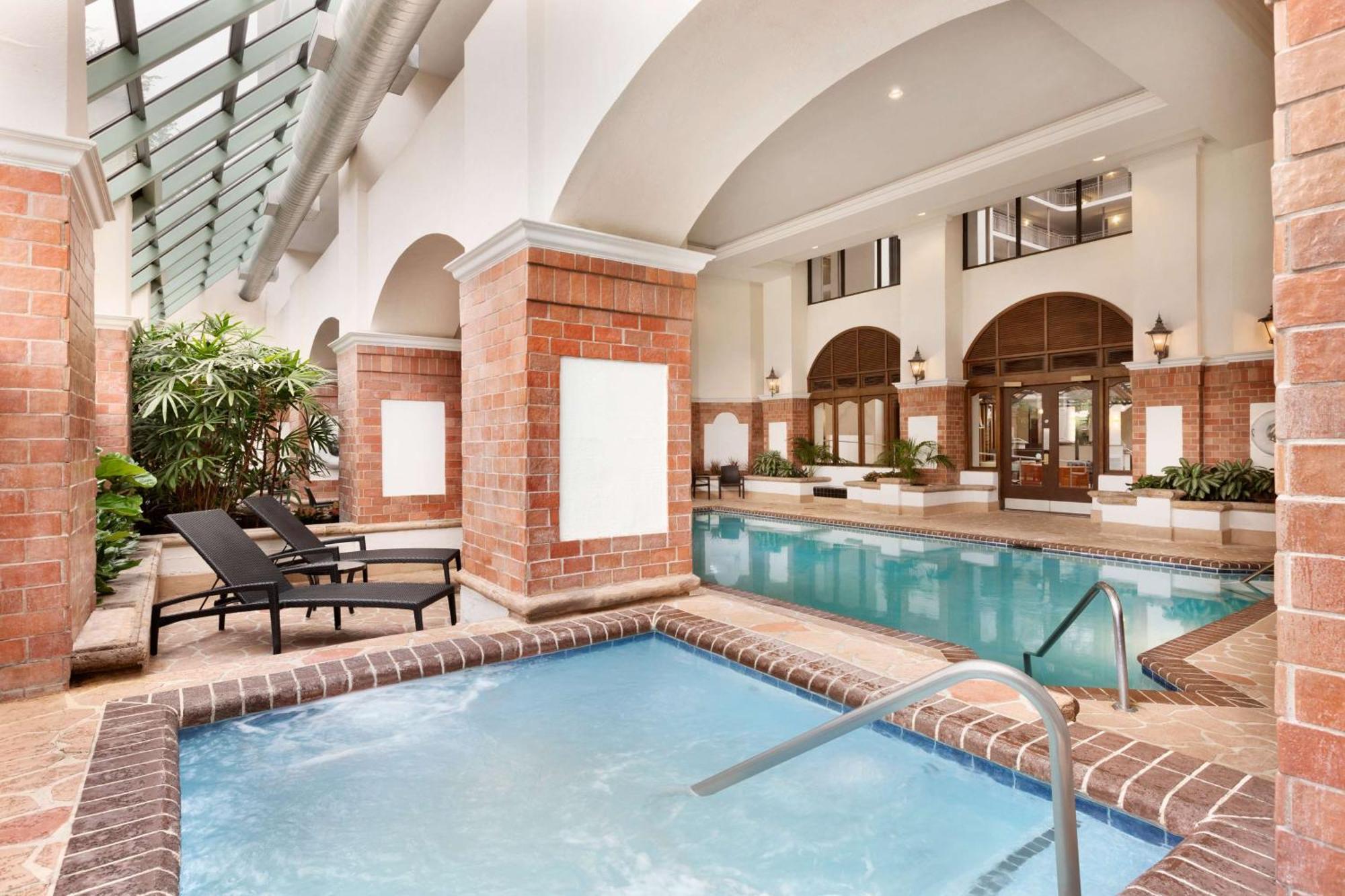 Embassy Suites Dallas - Dfw International Airport South Irving Exterior foto
